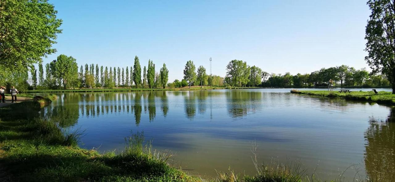 L'Oasis Des Dombes Hotel Amberieux-en-Dombes ภายนอก รูปภาพ